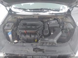 Hyundai Sonata Gl 5NPE24AF3JH686517 снимка