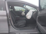 Hyundai Sonata Gl 5NPE24AF3JH686517 снимка