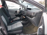 Toyota Prius C JTDKDTB33E1566838 снимка