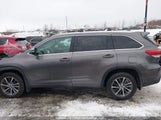 Toyota Highlander 5TDJZRFH5JS859322 снимка