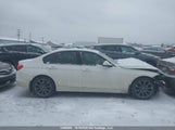 BMW 320I xDrive WBA3C3C54EP660633 fotografie