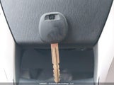 Toyota Prius C JTDKDTB31E1571696 снимка