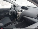 Toyota Yaris JTDBT4K36B1410071 снимка