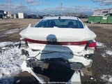 Hyundai Elantra Preferred KMHLM4DG7SU965817 снимка