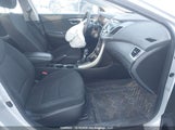Hyundai Elantra Gl 5NPDH4AE8GH682683 снимка