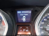 Hyundai Elantra KMHD25LE4DU084785 снимка