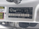Toyota Corolla 2T1BURHE9GC687190 снимка