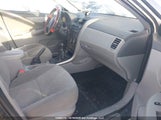 Toyota Corolla Le 2T1BU4EE9AC204070 снимка