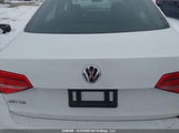 Volkswagen Jetta 2.0L Trendline/2.0L Trendline+ 3VW2K7AJ0FM202911 снимка