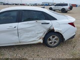 Hyundai Elantra Sel KMHLM4AG2NU289432 снимка