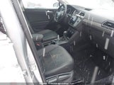 Volkswagen Tiguan 3VV2B7AX7KM198343 снимка