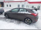 Hyundai Elantra KMHD35LH0GU265135 снимка