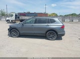 Volkswagen Tiguan Se/Wolfsburg 3VV2B7AX9RM034179 photo
