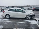 Kia Forte Lx 3KPFK4A71HE070326 снимка