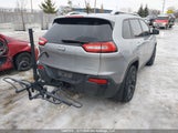 Jeep Cherokee Sport 1C4PJMAB2EW152207 снимка