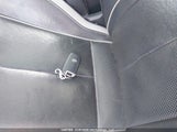 Hyundai Veloster KMHTC6AE1DU132017 снимка