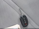 Hyundai Sonata Gl 5NPE24AF9FH171402 снимка