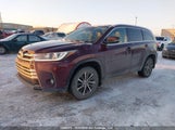 Toyota Highlander Xle 5TDJZRFHXKS966660 fotografie
