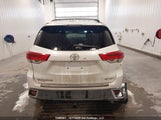 Toyota Highlander Xle 5TDJZRFH7JS524417 снимка