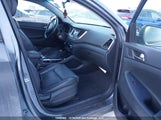 Hyundai Tucson Se KM8J3CA44HU257774 снимка