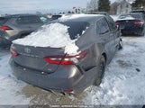 Toyota Camry Se 4T1G11AK2NU693831 photo