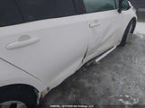 Toyota Corolla Le/Xle 5YFBPMBE8NP309975 снимка