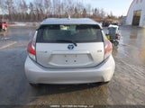 Toyota Prius C Technology JTDKDTB32F1106877 снимка