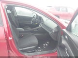 Hyundai Elantra Essential Ivt With Hyundai Smartsense Package KMHLM4AG5NU278313 photo