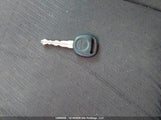 GMC Sierra 1GTEC19C38Z253935 photo