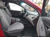 Hyundai Tucson Gl KM8JT3AF3FU958093 снимка