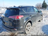 Toyota Rav4 Le 2T3BFREV4JW777374 снимка