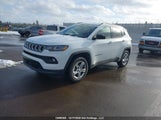 Jeep Compass Latitude 3C4NJDBN6PT553753 снимка