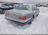 Mercedes-Benz 300 E WDBEA30D3MB539910 снимка