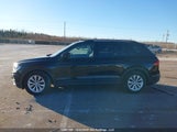 Volkswagen Tiguan Trendline 3VV0B7AX0JM155792 photo