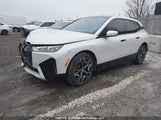 BMW Ix xDrive40 WB513CF08RCN01875 снимка