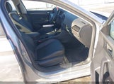 Volkswagen Jetta Highline 3VWE57BU6MM075012 снимка