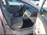 Toyota Corolla Ce 2T1BU4EE5CC762145 photo