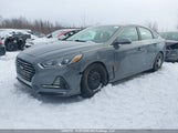 Hyundai Sonata Gl 5NPE24AF1JH686595 снимка