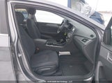 Hyundai Sonata Gl 5NPE24AF1JH686595 снимка