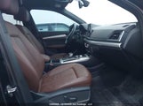 Audi Q5 Premium Plus WA1BNAFY4J2142493 снимка