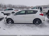 Toyota Corolla Im JTNKARJE2HJ527852 снимка
