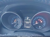 Toyota Corolla Im JTNKARJE2HJ527852 снимка