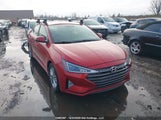 Hyundai Elantra Preferred KMHD84LF8KU738654 photo
