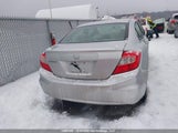 Honda Civic 2HGFB2F44CH101196 снимка