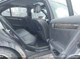 Mercedes-Benz C 300 4Matic WDDGF8BB6AF525269 photo