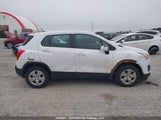 Chevrolet Trax Ls 3GNCJKSB2DL214671 снимка