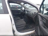 Chevrolet Trax Ls 3GNCJKSB2DL214671 снимка