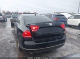 Volkswagen Passat Se 1VWBV7A34FC022860 снимка