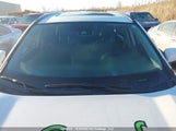 Toyota Rav4 Xle 2T3R1RFV6NW263897 photo