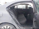 Volkswagen Jetta 2.0L Trendline/2.0L Trendline+ 3VW1K7AJ2EM328990 fotografie